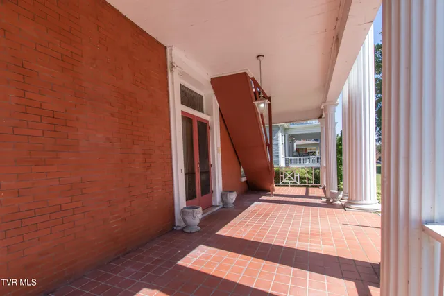 $449,000 | 200 Solar Street, Bristol, VA 24201