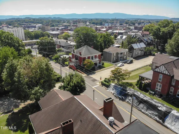 $449,000 | 200 Solar Street, Bristol, VA 24201