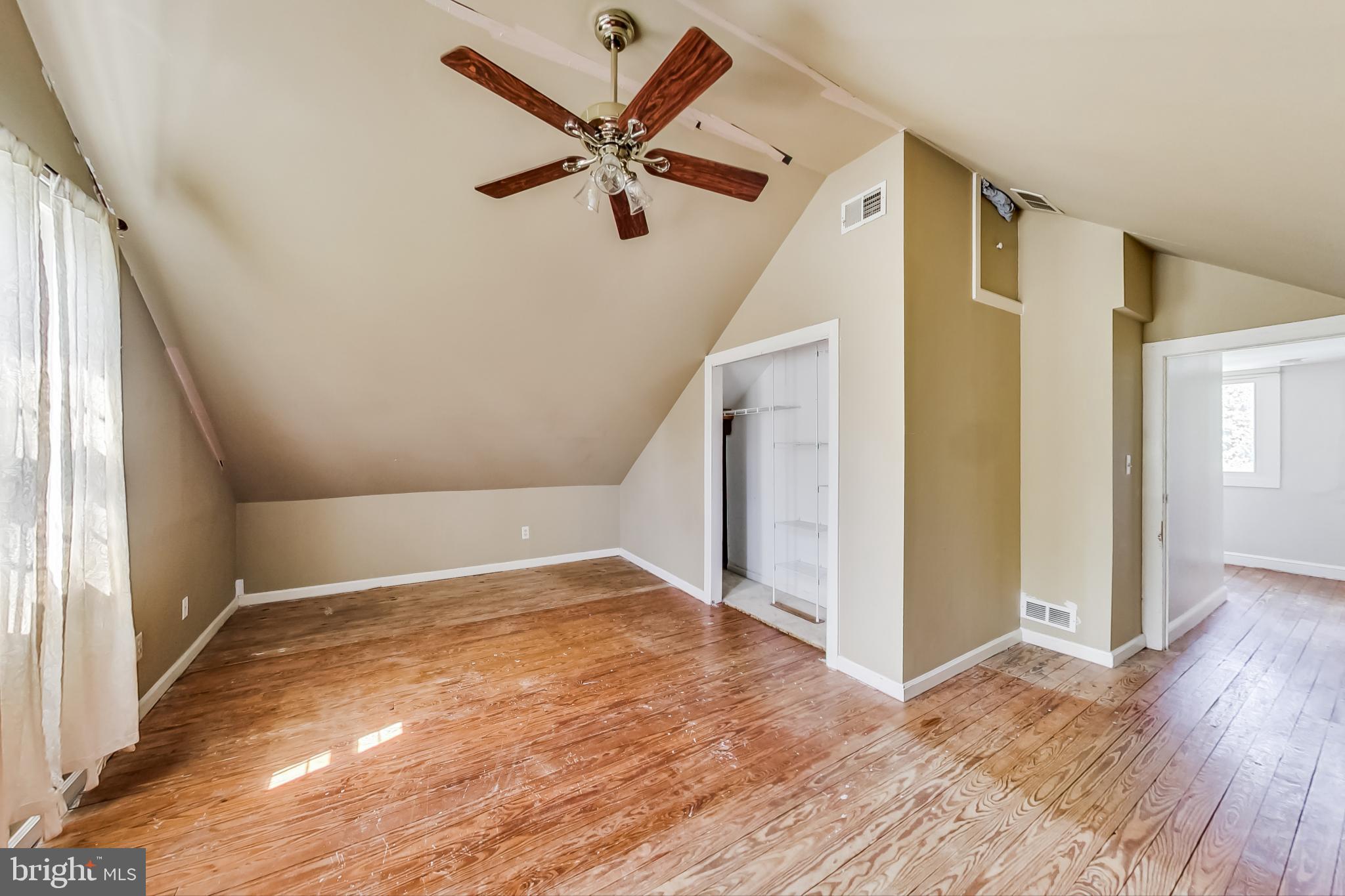 24224 Ridge Road Damascus, MD 20872 - Photo 14 of 44 Gallery Image 14