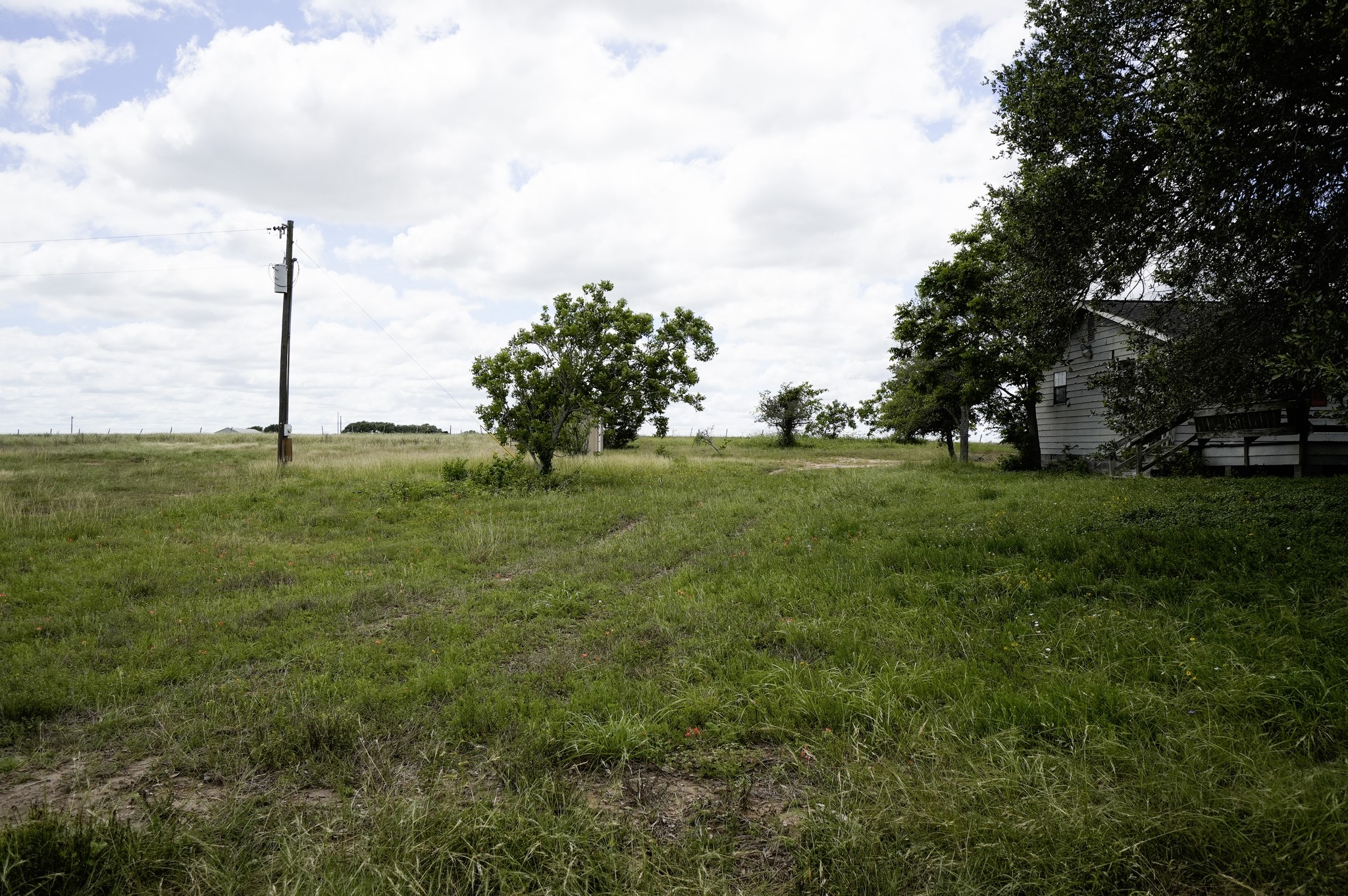 1432 South Knezek Road Flatonia, TX 78941 - Photo 2 of 16