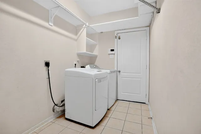 $325,000 | 3314 Crimson Maple Court, Houston, TX 77345