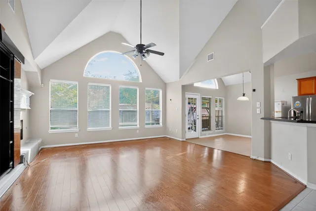 $325,000 | 3314 Crimson Maple Court, Houston, TX 77345