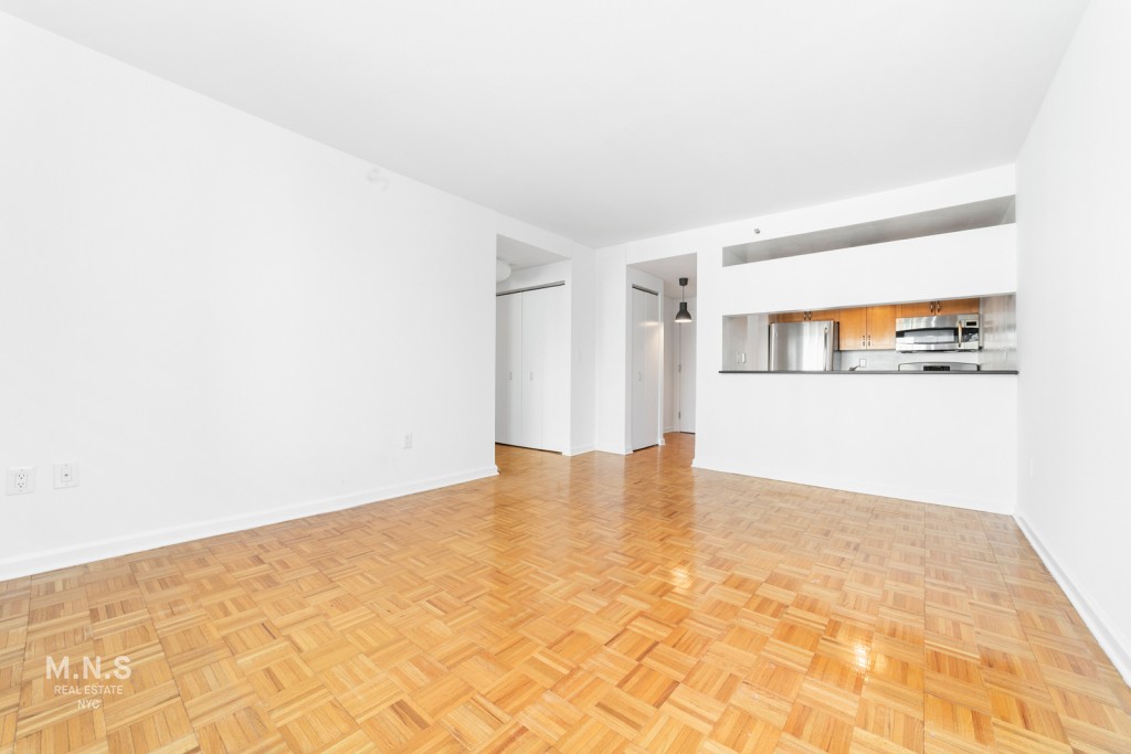 199 Bowery, Unit 4F Manhattan, NY 10002 - Photo 3 of 9