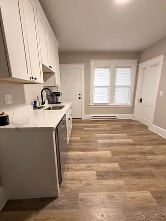 $210,000 | 3 Park View Terrace, Unit 3, Holyoke, MA 01040