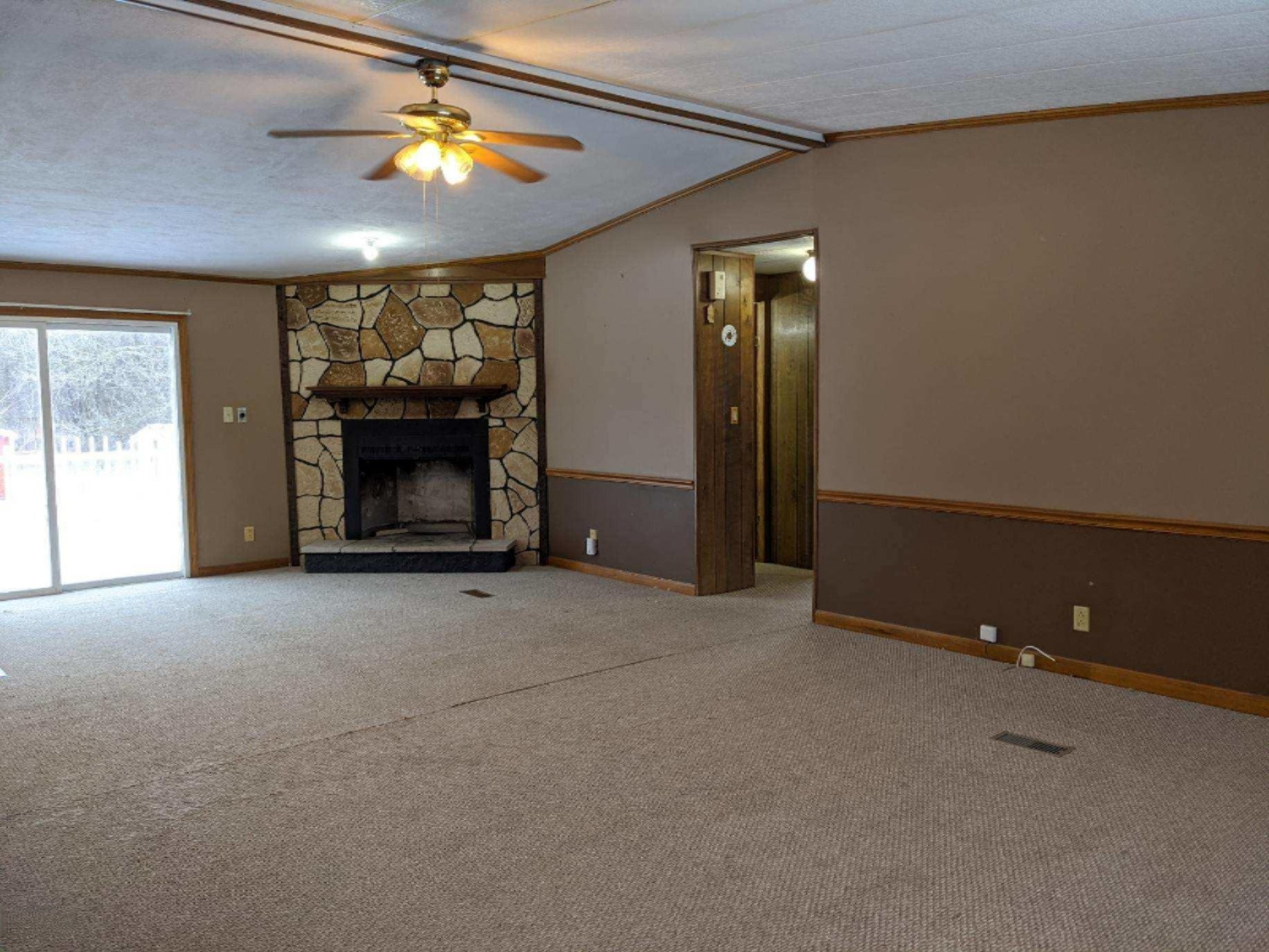 6658 West Lake Road Bellevue, MI 49021 - Photo 8 of 25 IMG_20200211_164145_MP