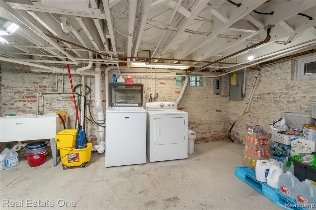 50000 Willis Road Belleville, MI 48111 - Photo 25 of 34