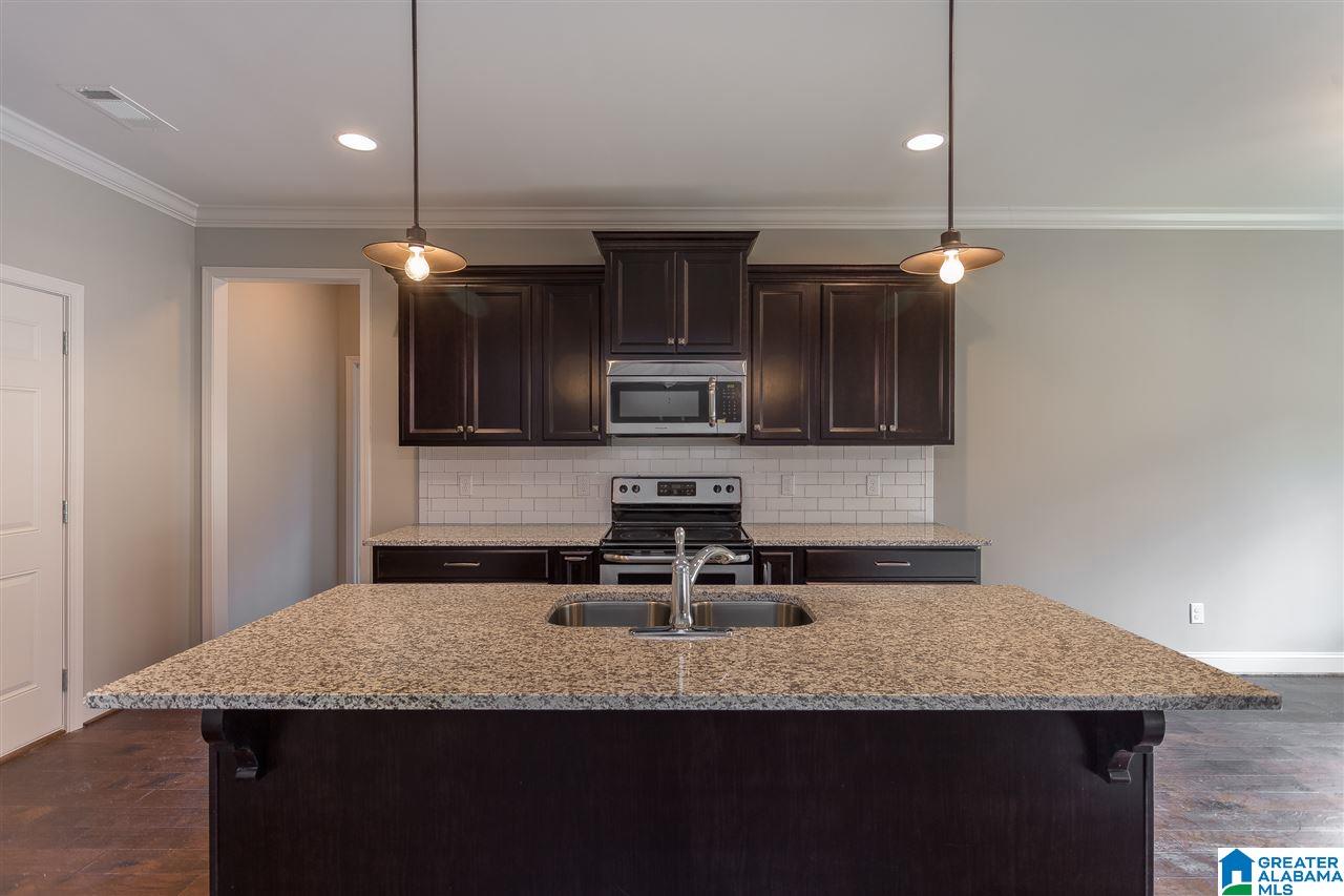 9237 Jardin Circle Leeds, AL 35094 - Photo 11 of 35