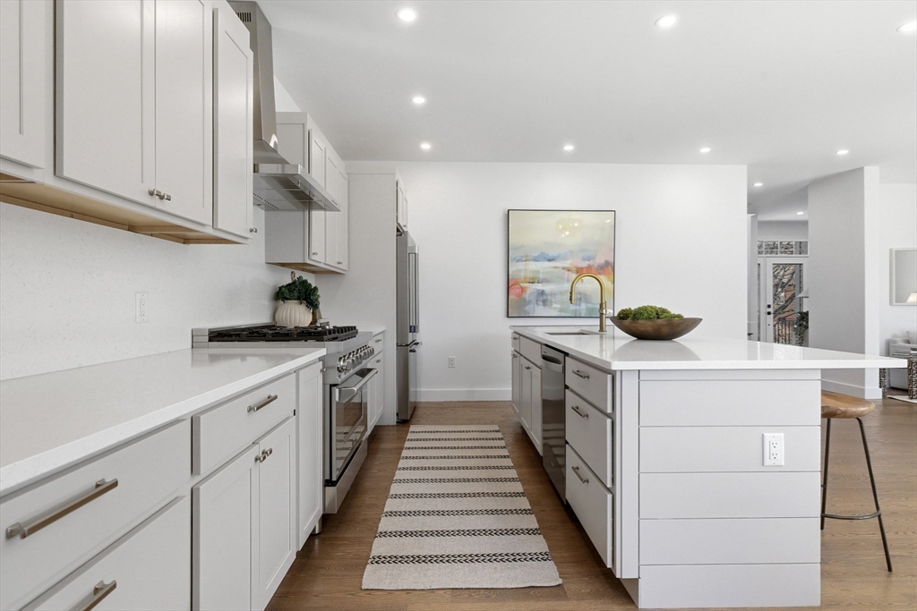 51 Fox Hill Road Nahant, MA 01908 - Photo 12 of 37