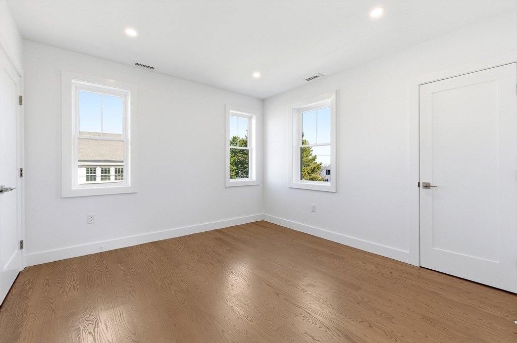 51 Fox Hill Road Nahant, MA 01908 - Photo 33 of 36 an empty room with windows