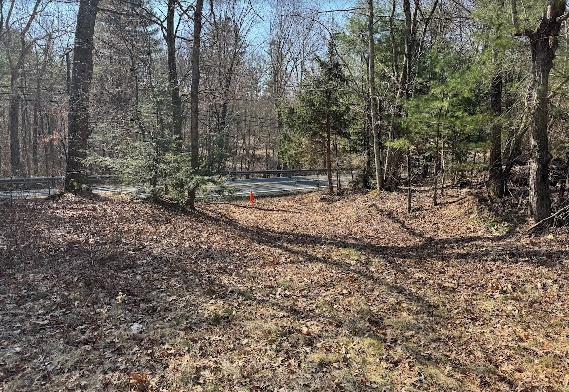 A Brimfield Road Warren, MA 01083 - Photo 1 of 4 Gallery Image 1