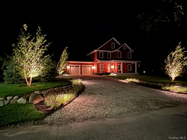a picture of a room with a small white wall and a white wall