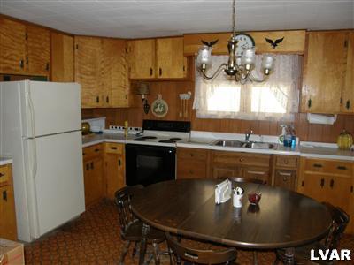 3070 Flint Hill Road Hellertown, PA 18055 - Photo 5 of 5 Gallery Image 5