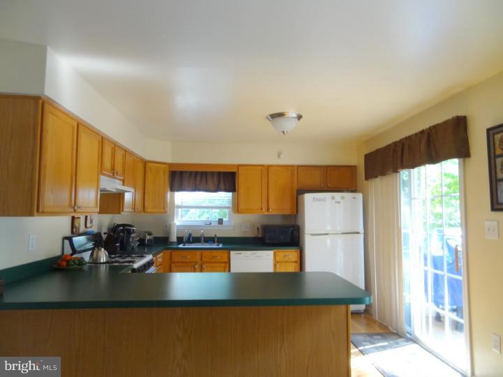 234 Peppermill Road West Berlin, NJ 08091 - Photo 2 of 25 Kitchen