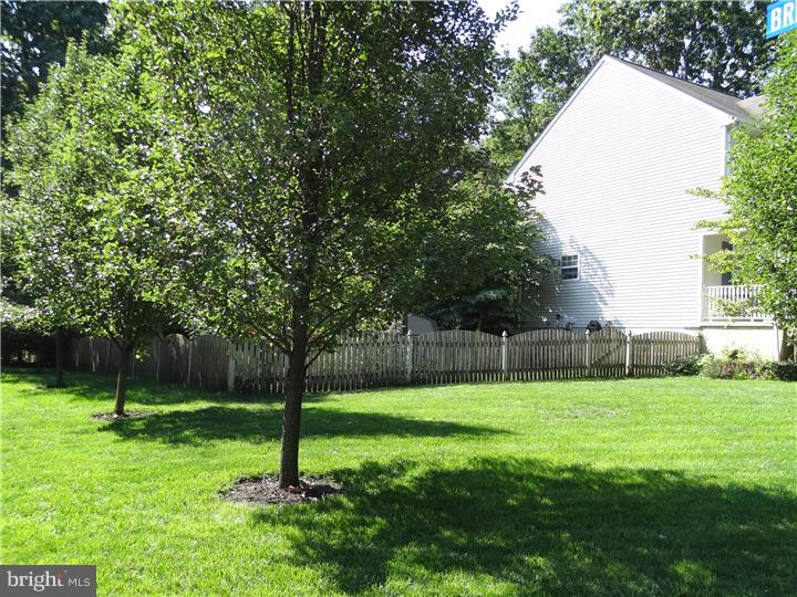 234 Peppermill Road West Berlin, NJ 08091 - Photo 21 of 25 Exterior Side