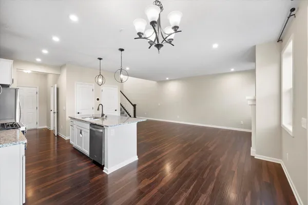 $404,900 | 11540 81st Place North, Maple Grove, MN 55369