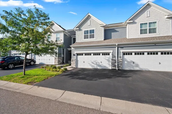 $404,900 | 11540 81st Place North, Maple Grove, MN 55369