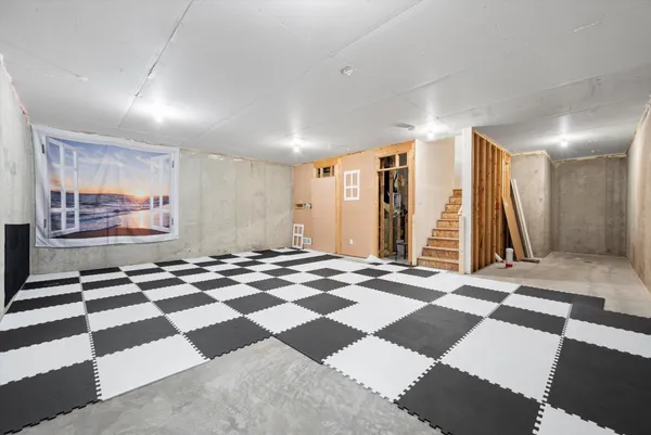 $404,900 | 11540 81st Place North, Maple Grove, MN 55369