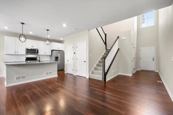 $404,900 | 11540 81st Place North, Maple Grove, MN 55369