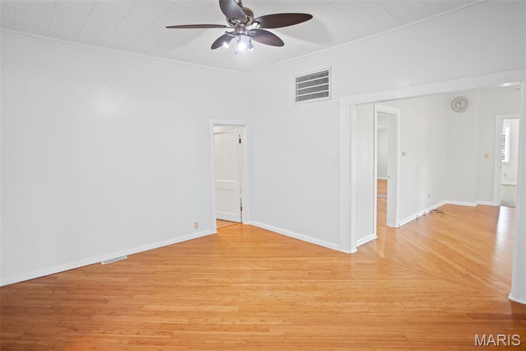 122 Jefferson Street Medora, IL 62063 - Photo 11 of 61