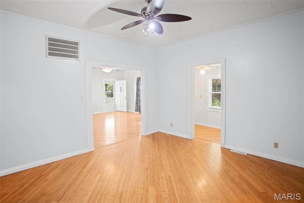 122 Jefferson Street Medora, IL 62063 - Photo 12 of 61