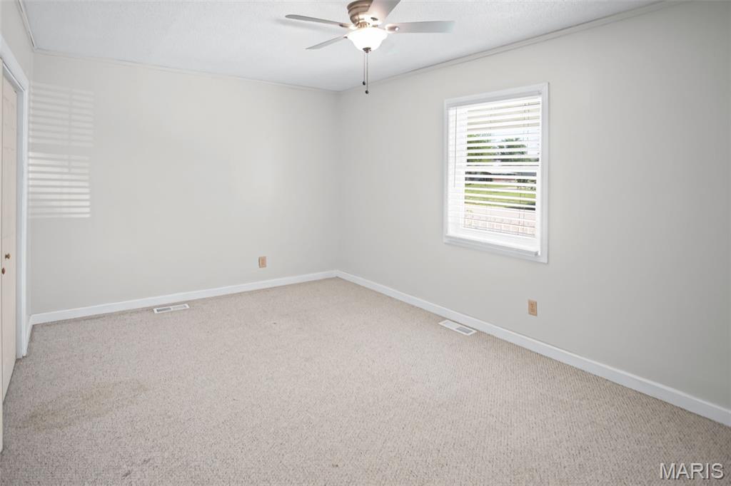 122 Jefferson Street Medora, IL 62063 - Photo 24 of 61