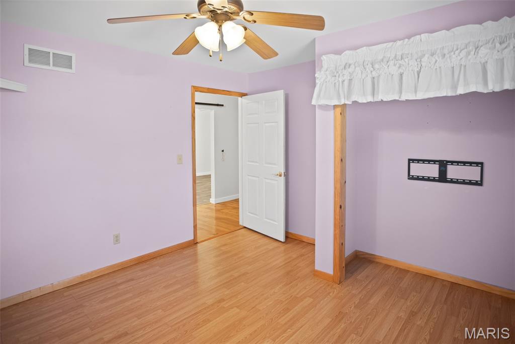 122 Jefferson Street Medora, IL 62063 - Photo 33 of 61