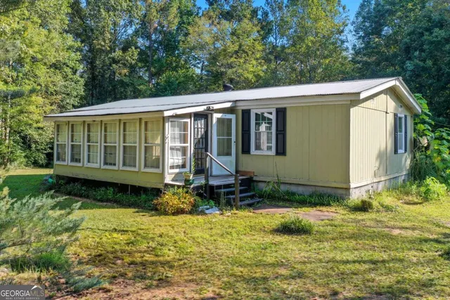 $249,900 | 2450 Jones Mountain Road, Talking Rock, GA 30175