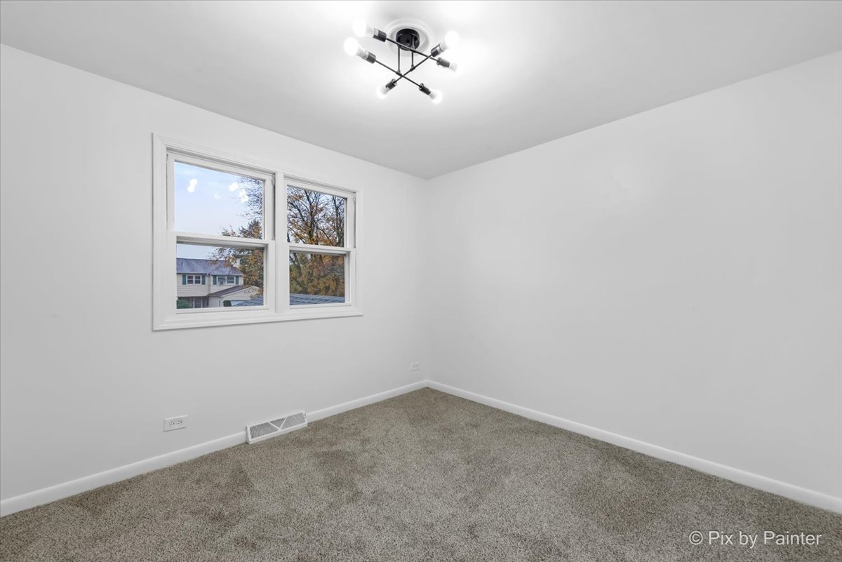 505 Monroe Road Bolingbrook, IL 60440 - Photo 19 of 34