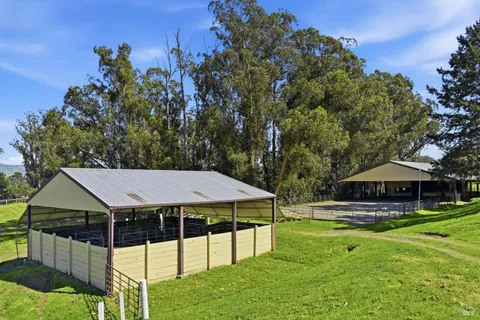 $2,995,000 | 411 Highland Avenue, Penngrove, CA 94951