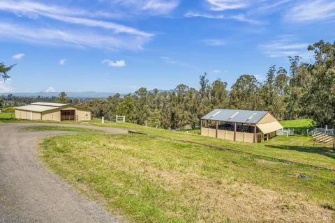 $2,995,000 | 411 Highland Avenue, Penngrove, CA 94951
