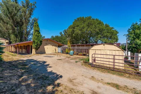 $2,995,000 | 411 Highland Avenue, Penngrove, CA 94951