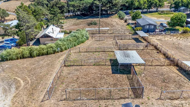 $2,995,000 | 411 Highland Avenue, Penngrove, CA 94951