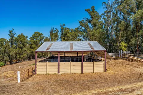 $2,995,000 | 411 Highland Avenue, Penngrove, CA 94951