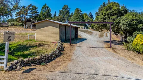 $2,995,000 | 411 Highland Avenue, Penngrove, CA 94951