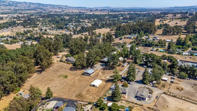$2,995,000 | 411 Highland Avenue, Penngrove, CA 94951