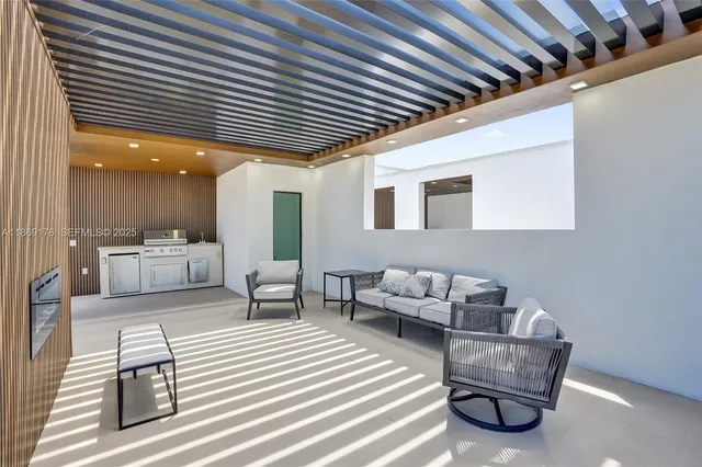 $2,249,000 | 1825 Northeast 26th Avenue, Fort Lauderdale, FL 33305