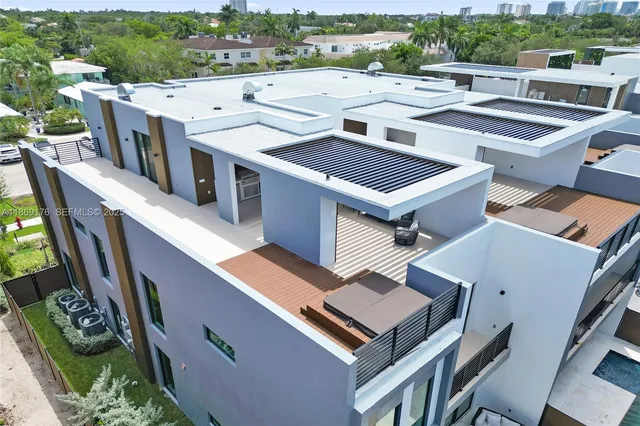 $2,249,000 | 1825 Northeast 26th Avenue, Fort Lauderdale, FL 33305