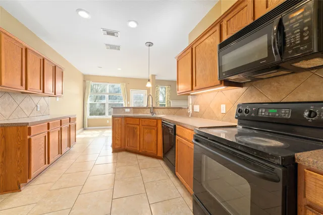 $2,200 | 12426 Taylorwood Lane, Houston, TX 77070