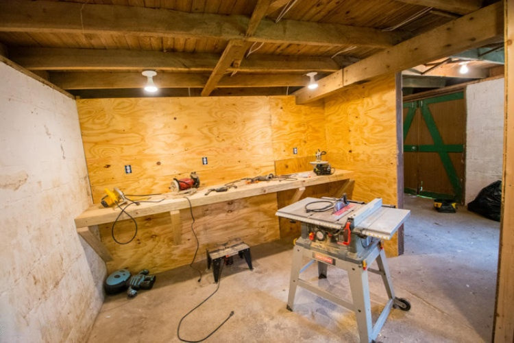2863 Beebe Road Niles, MI 49120 - Photo 29 of 39 2863 Beebe Rd Niles_Barn (7)