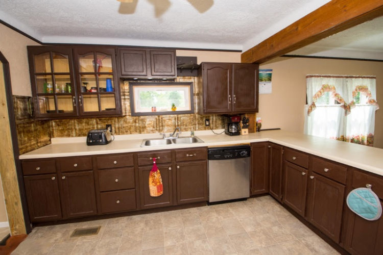 2863 Beebe Road Niles, MI 49120 - Photo 10 of 39 2863 Beebe Rd Niles_Kitchen (7)