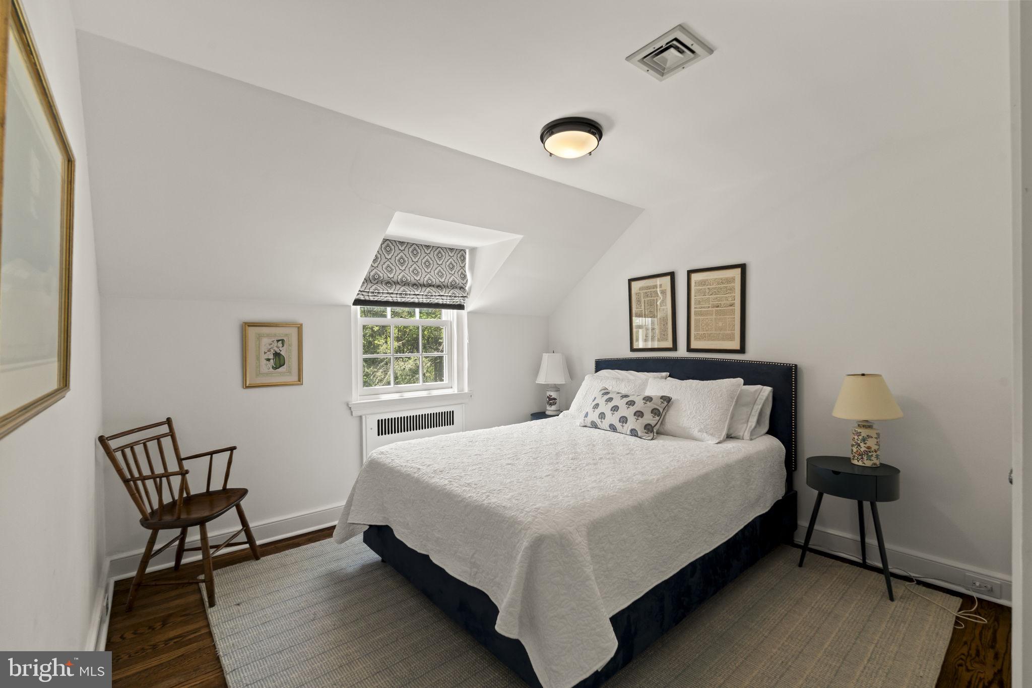 437 Church Road Devon, PA 19333 - Photo 42 of 65 4th Bedroom Suite