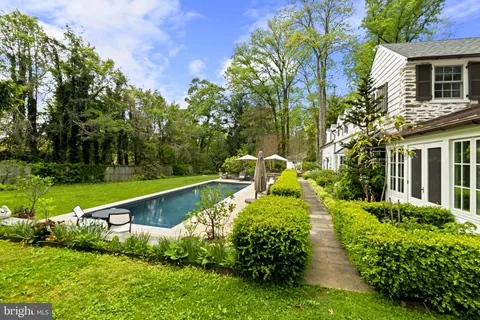 $2,150,000 | 437 Church Road, Devon, PA 19333