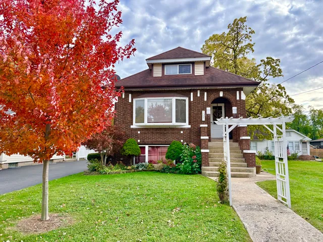 $319,900 | 1321 Ridge Road, Homewood, IL 60430