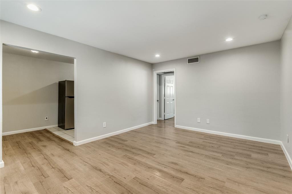 4618 Reiger Avenue, Unit 211 Dallas, TX 75246 - Photo 12 of 19