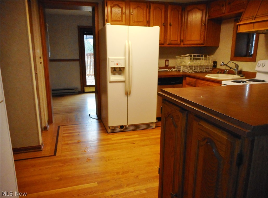 1723 Lynn Road Kent, OH 44240 - Photo 2 of 31 Kitchen - Sun Room