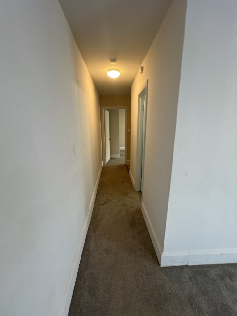 1220 East Thompson Road Indianapolis, IN 46227 - Photo 11 of 45 Gallery Image 11