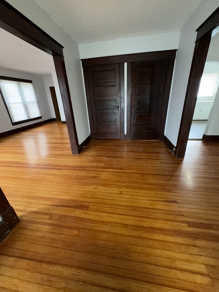 1220 East Thompson Road Indianapolis, IN 46227 - Photo 31 of 45 Gallery Image 31