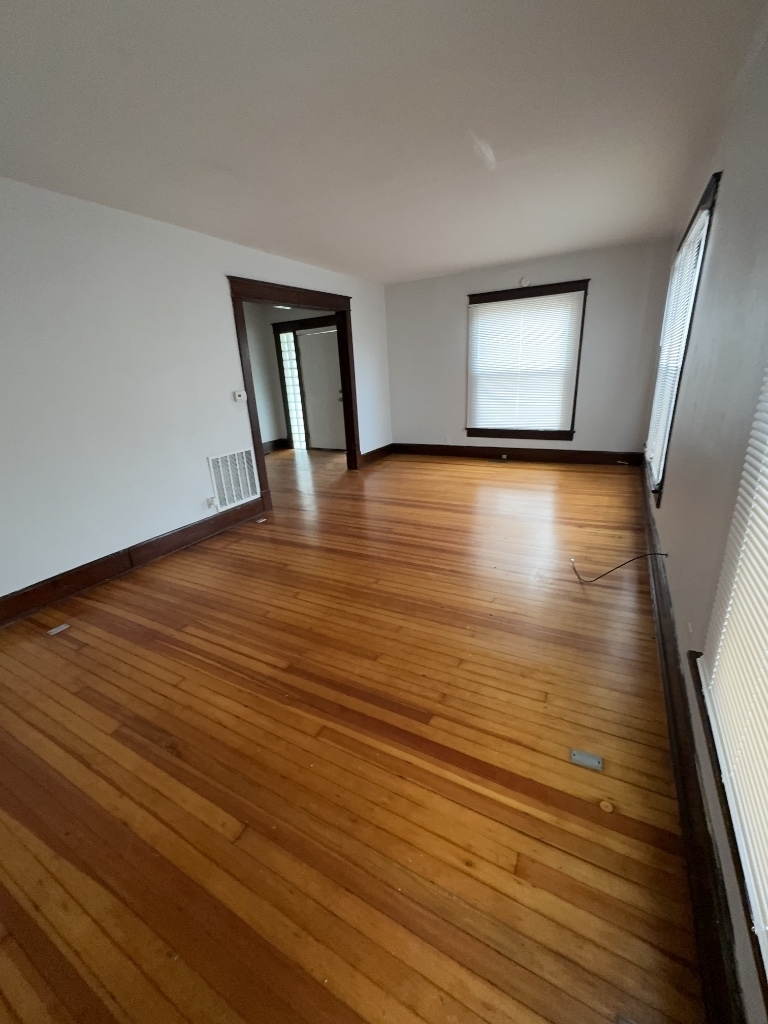 1220 East Thompson Road Indianapolis, IN 46227 - Photo 33 of 45 Gallery Image 33