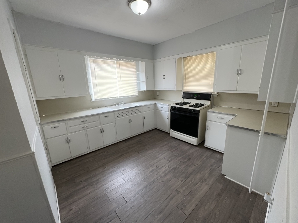 1220 East Thompson Road Indianapolis, IN 46227 - Photo 43 of 45 Gallery Image 43
