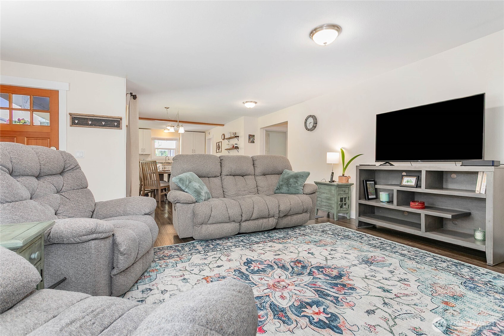 997 West Larson Road Bellingham, WA 98226 - Photo 6 of 38